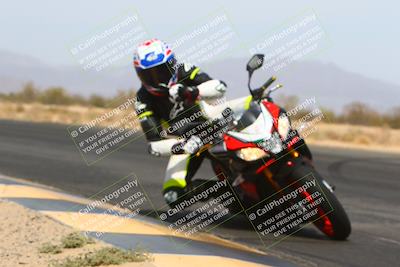 media/Apr-10-2022-SoCal Trackdays (Sun) [[f104b12566]]/Turn 7 Inside (1025am)/